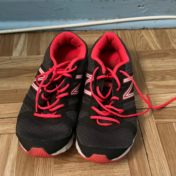 New balance sneakers - Picture 1 of 3